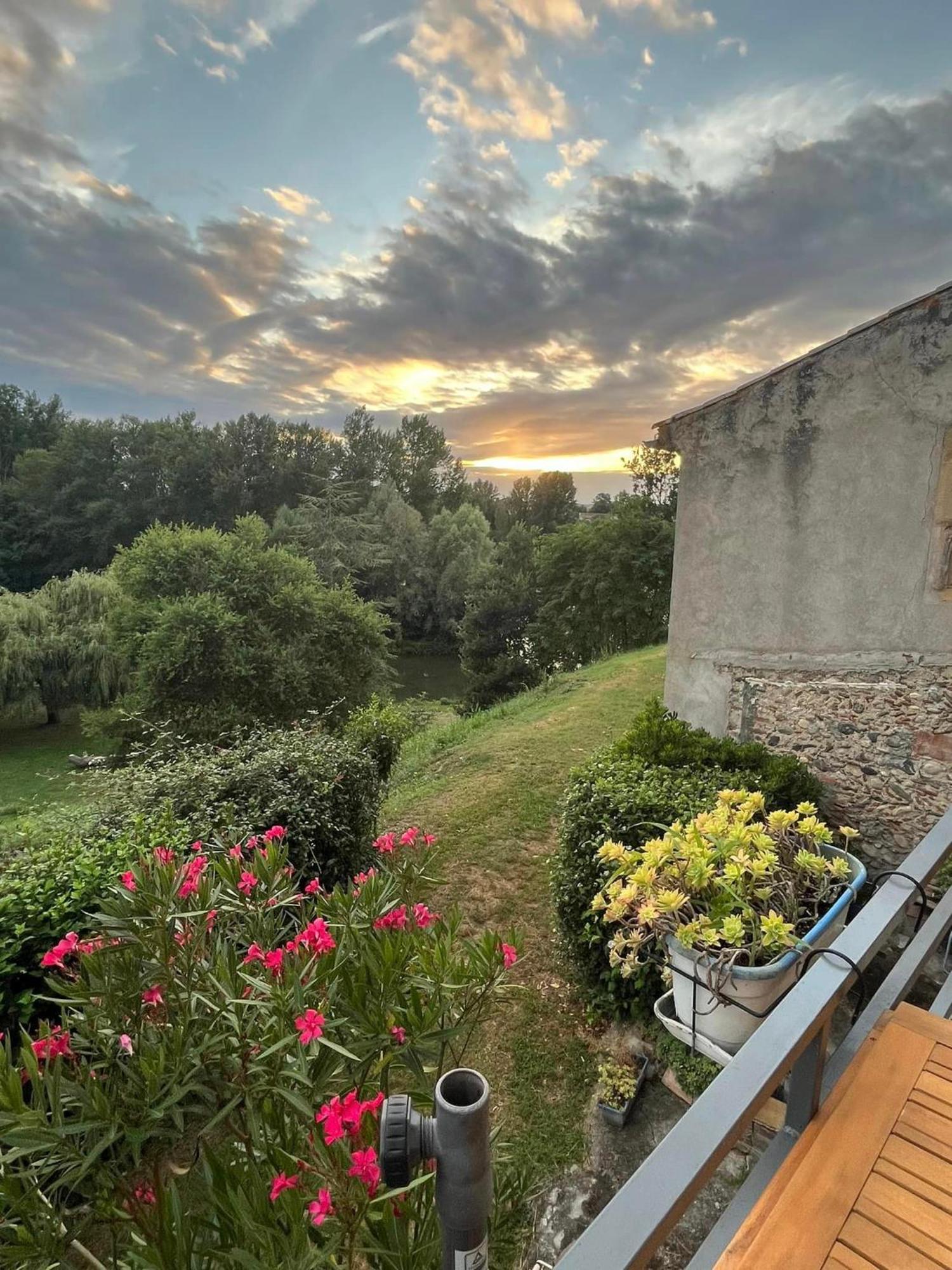 Beautiful Village House Next To Garonne River! Couladere Zewnętrze zdjęcie